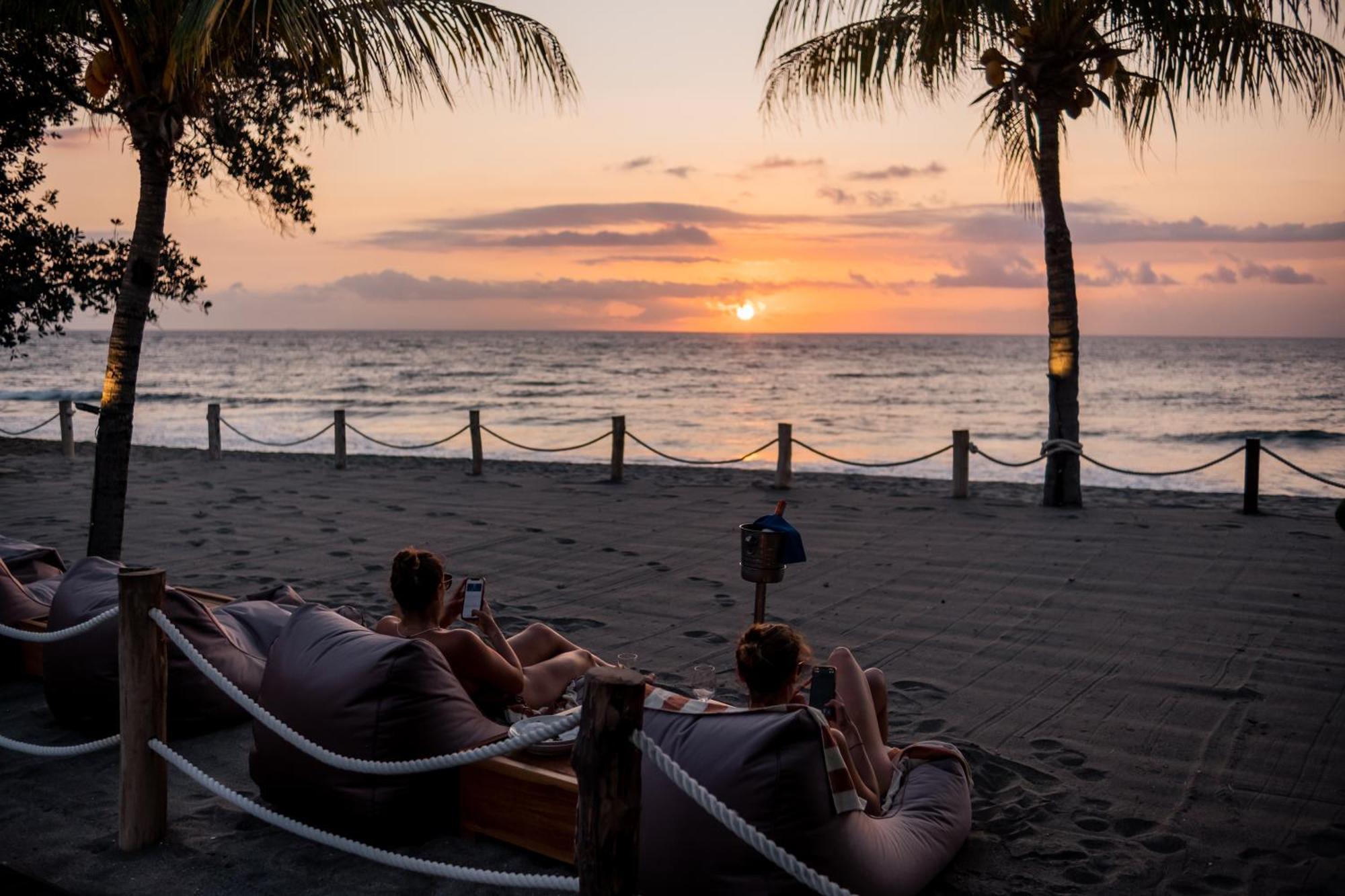 Living Asia Resort And Spa Senggigi Luaran gambar